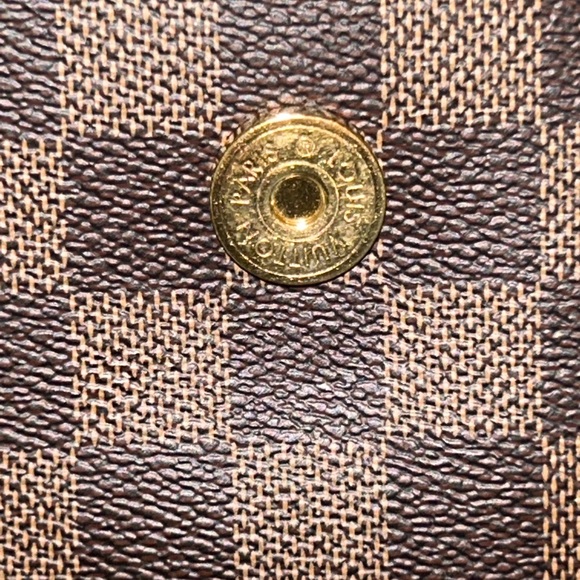 Louis Vuitton Beaubourg MM Damier Ebene - Picture 6 of 15